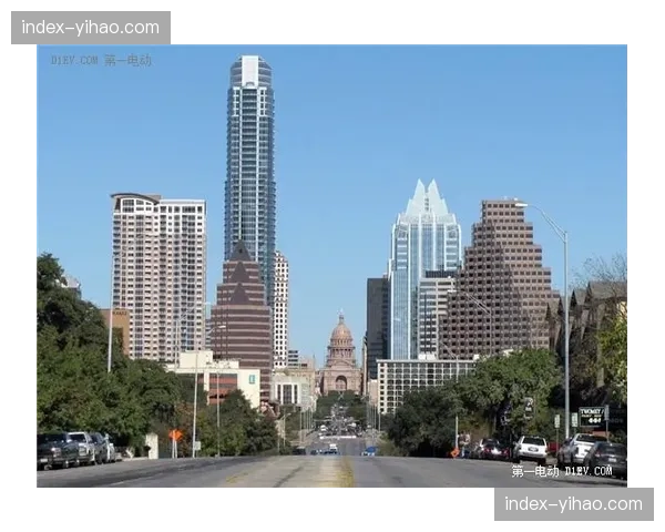 亚利桑那州通过新法案，允许公众在某些市政球场内合法饮酒